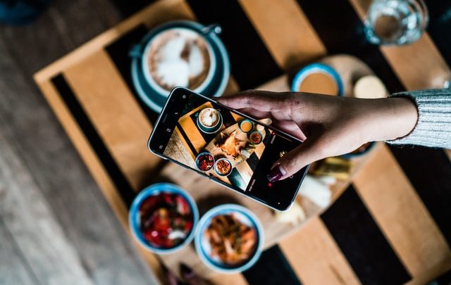 5 Trik Ampuh Foto Produk Dengan HP