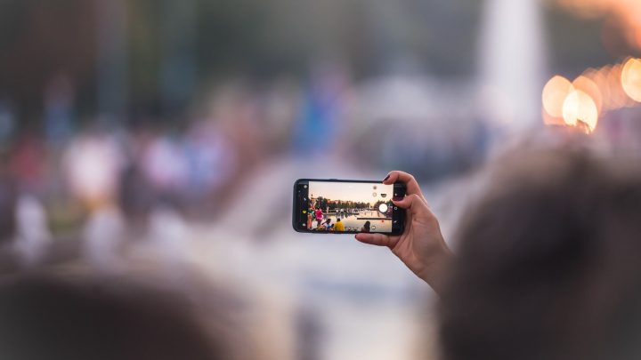 4 Cara Mengambil Foto yang Bagus Dengan Kamera HP