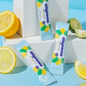 Jasa Foto Produk Bekasi Terbaik untuk Online Shop Mencari **jasa foto produk Bekasi** yang profesional untuk meningkatkan penjualan online shop Anda? Dalam dunia bisnis digital saat ini, foto produk memiliki peran penting dalam menarik perhatian calon pelanggan dan meningkatkan kepercayaan terhadap brand Anda. Baik Anda menjual produk melalui marketplace seperti Shopee, Tokopedia, dan TikTok Shop, maupun melalui website dan media sosial, visual produk yang menarik dapat membuat produk terlihat lebih profesional dan kompetitif. Dengan menggunakan layanan dari **TAP Studio**, Anda dapat memperoleh foto produk berkualitas tinggi yang dirancang untuk membantu meningkatkan daya tarik produk sekaligus memperkuat branding bisnis Anda. ## Keuntungan Menggunakan Foto Produk Profesional Menggunakan **jasa foto produk profesional** memberikan banyak manfaat bagi bisnis, terutama bagi online shop yang bersaing di marketplace. ### Meningkatkan Kepercayaan Pelanggan Foto produk yang jelas, detail, dan profesional akan membuat calon pembeli lebih yakin terhadap kualitas produk yang Anda jual. ### Membuat Produk Lebih Menarik Visual yang menarik dapat membuat produk lebih menonjol di antara ribuan produk lain di marketplace. ### Mendukung Strategi Branding Foto produk dengan konsep yang konsisten dapat membantu membangun identitas visual brand sehingga bisnis terlihat lebih profesional. ### Konten Marketing yang Lebih Berkualitas Foto produk profesional dapat digunakan untuk berbagai kebutuhan promosi seperti konten Instagram, banner website, hingga iklan digital. ## Jenis Layanan Foto Produk TAP Studio menyediakan berbagai layanan **foto produk profesional** yang dapat disesuaikan dengan kebutuhan bisnis Anda. ### Catalogue Product Photoshoot Foto produk dengan background polos seperti putih yang fokus pada detail produk. Jenis foto ini sangat cocok untuk kebutuhan katalog marketplace dan website. ### Creative Product Photoshoot Foto produk dengan konsep kreatif dan penggunaan properti untuk menciptakan visual yang lebih menarik. Cocok untuk kebutuhan branding dan social media. ### Model Photoshoot Foto produk dengan menggunakan model profesional untuk menampilkan produk secara lebih realistis, terutama untuk brand fashion, beauty, dan lifestyle. ### Food & Beverage Photoshoot Layanan ini cocok untuk bisnis kuliner yang membutuhkan foto makanan atau minuman yang terlihat menarik dan menggugah selera. ## Paket Foto Produk TAP Studio TAP Studio menawarkan berbagai paket foto produk yang dapat disesuaikan dengan kebutuhan bisnis Anda, mulai dari foto katalog sederhana hingga konsep photoshoot kreatif. Beberapa layanan yang tersedia antara lain: * Catalogue Product Photoshoot (White Background) * Creative Product Photoshoot * Model Photoshoot (Fashion & Beauty) * Food & Beverage Photoshoot * Conceptual Photoshoot * Product Video Shoot Untuk melihat **daftar harga jasa foto produk secara lengkap**, Anda dapat mengunjungi halaman berikut: [https://tapstudio.id/jasa-foto-produk-jakarta-terbaik-2/](https://tapstudio.id/jasa-foto-produk-jakarta-terbaik-2/) ## Estimasi Proses & Delivery Proses photoshoot di TAP Studio dilakukan dengan alur kerja yang profesional agar hasil foto sesuai dengan kebutuhan brand Anda. ### Konsultasi Konsep Tim TAP Studio akan membantu menentukan konsep foto yang sesuai dengan produk dan kebutuhan marketing Anda. ### Pengiriman Produk Produk dapat dikirim langsung ke studio untuk proses photoshoot. ### Proses Photoshoot Tim fotografer akan melakukan sesi photoshoot dengan konsep yang telah disepakati sebelumnya. ### Editing dan Final Delivery Setelah proses editing selesai, hasil foto akan dikirim dalam format digital melalui Google Drive sehingga dapat langsung digunakan untuk kebutuhan marketplace, website, maupun media sosial. Dengan menggunakan **jasa foto produk Bekasi profesional**, bisnis Anda dapat tampil lebih menarik, terpercaya, dan memiliki daya saing yang lebih kuat di pasar digital. TAP Studio siap membantu menghadirkan visual produk berkualitas untuk mendukung pertumbuhan bisnis Anda.